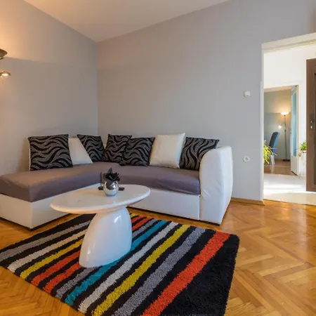 בית נופש House Barbara *