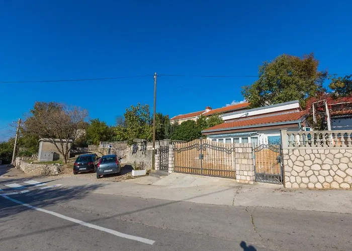 Σπίτι διακοπών House Barbara *